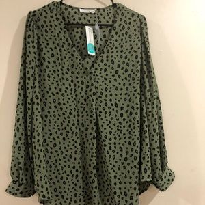 Women’s Blouse
